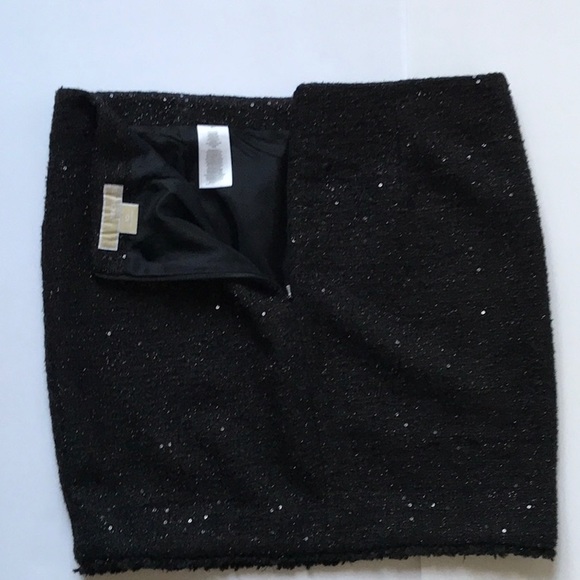 Michael Kors boucle paillette sequins suit. - Picture 4 of 8